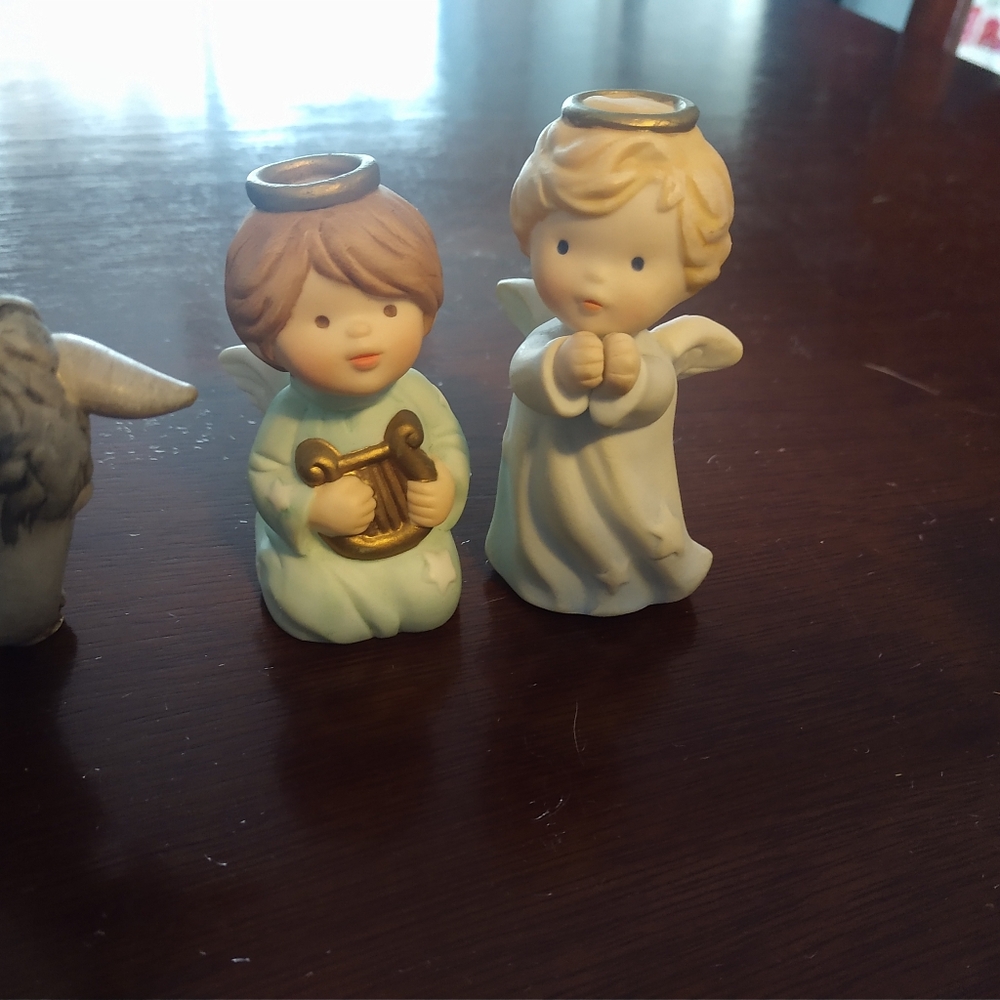 Vintage Heavenly Blessings Nativity Collection - 12 figurines - Picture 4 of 14